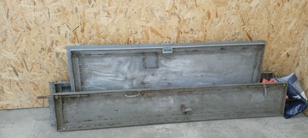 Продам гаражные ворота демонтированные