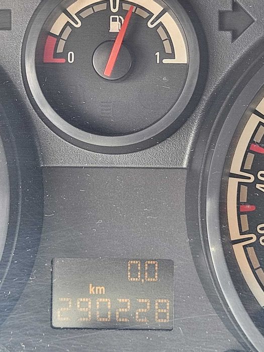 Opel Corsa comercial