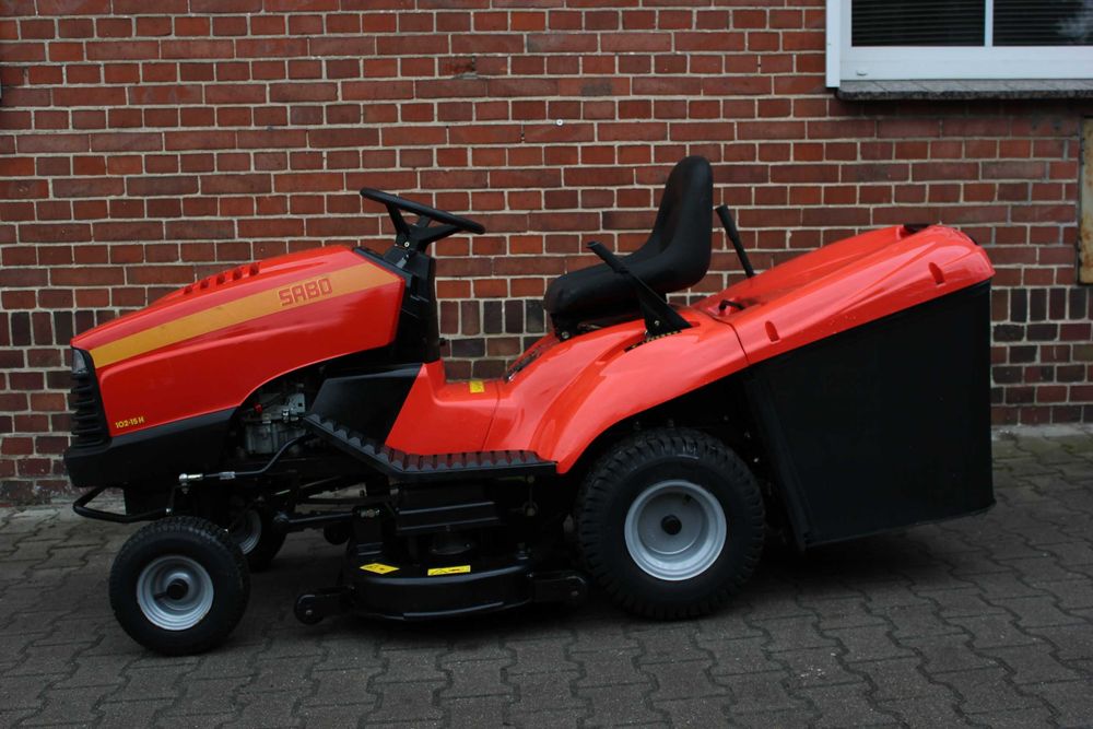 Sabo 102-15 H Castelgarden TRAKTOREK Kosiarka