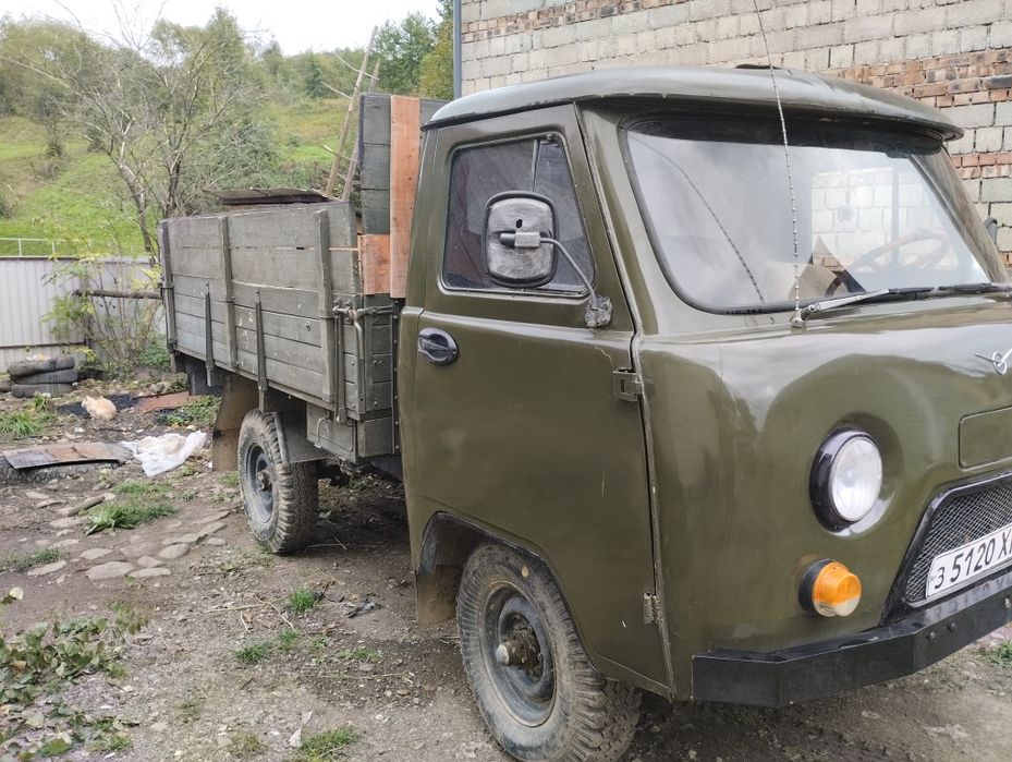 Продам Уаз бортовий