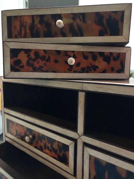 Móvel contador sec:XX Em Pau Santo