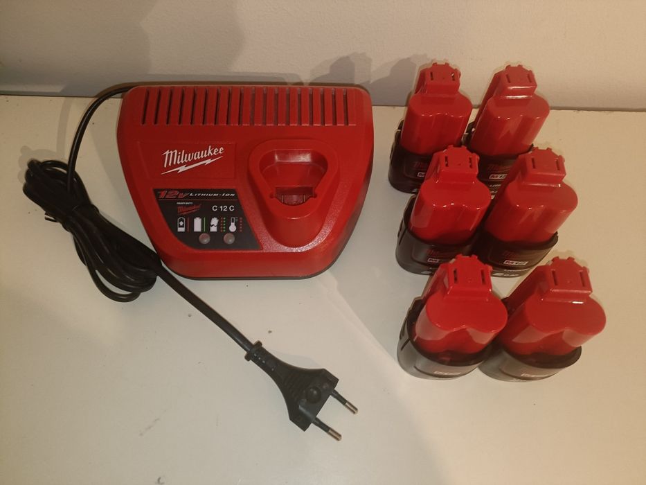 Nowe.Milwaukee C12C 12V+6x bateria 2 ah