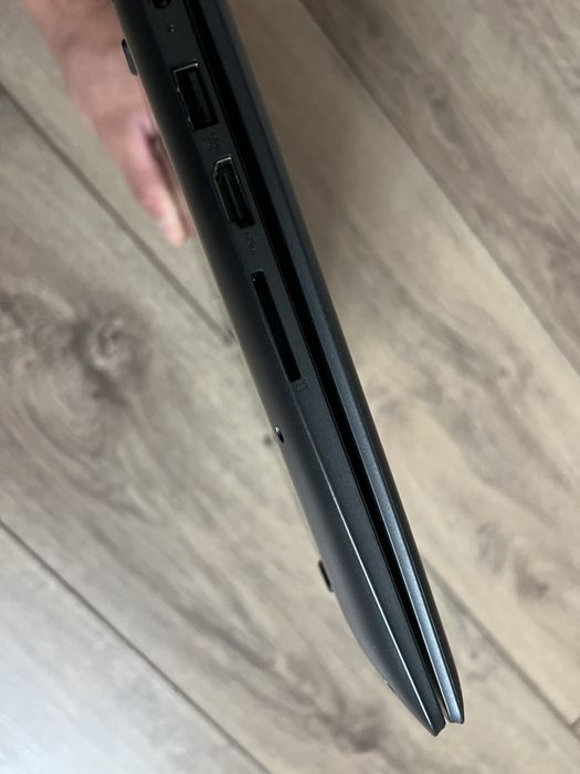 Ноутбук Lenovo, планшет, сенсорний екран