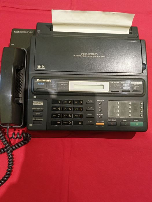 Продам факс KX- F130