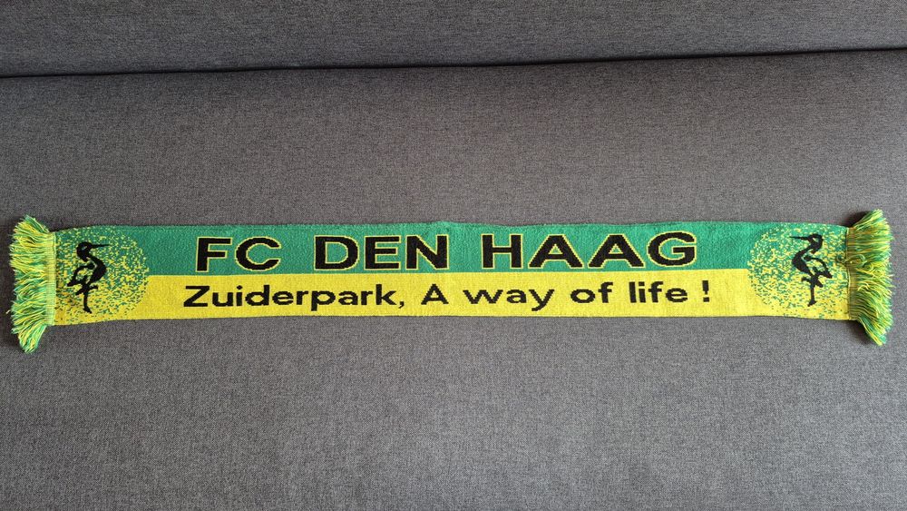 Szalik Den Haag z wyjazdu Legia 2002