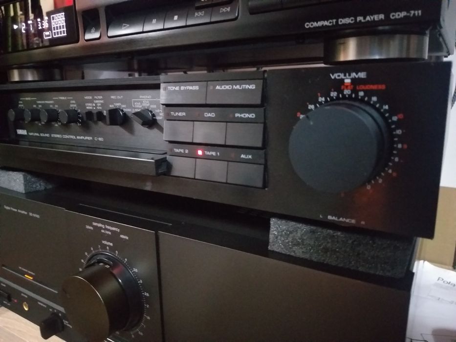 Przedwzmacniacz Yamaha C-60 preamp