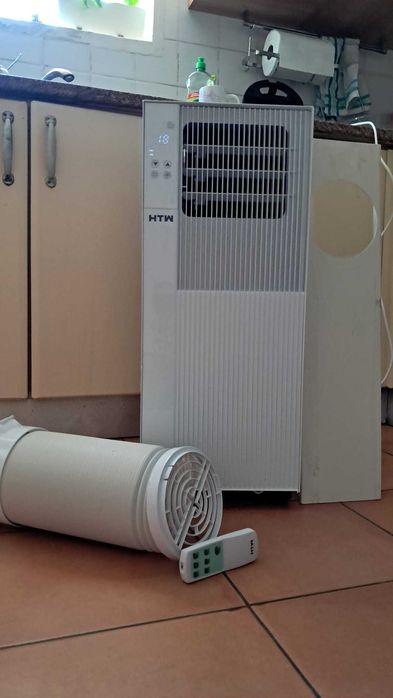Ar condicionado portátil HTW 7K BTU só frio - Como NOVO