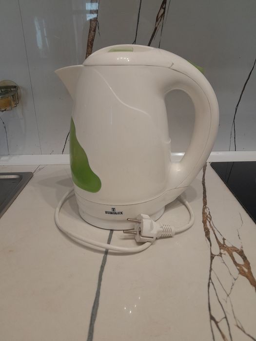 Электро чайник. Евролюкс.
