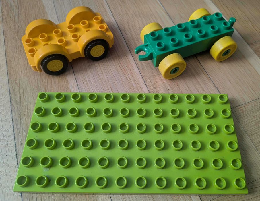 Platformy budowlane DUPLO