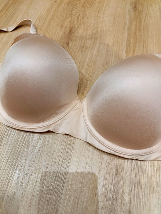 Biustonosz Triumph beżowy Body Make-up Soft Touch WP usztywniany z fis