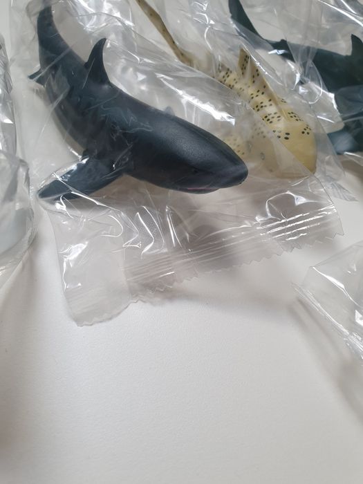 REKINY Zwierzeta morskie, figurki  6sztuk.