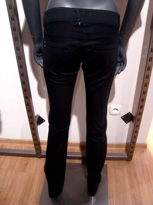 Czarne Proste Jeansowe Spodnie S