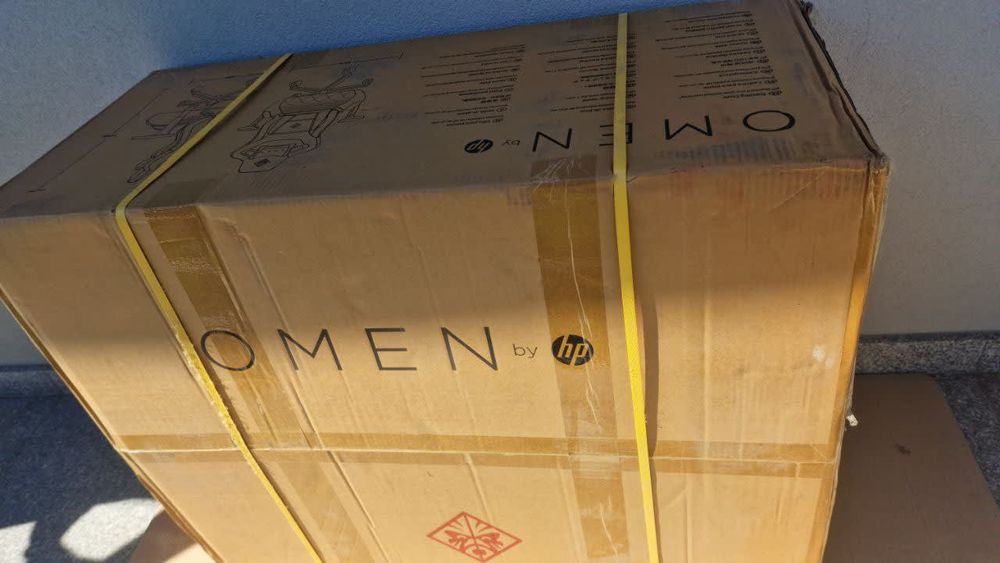 Cadeira Gaming HP OMEN Citadel Nova