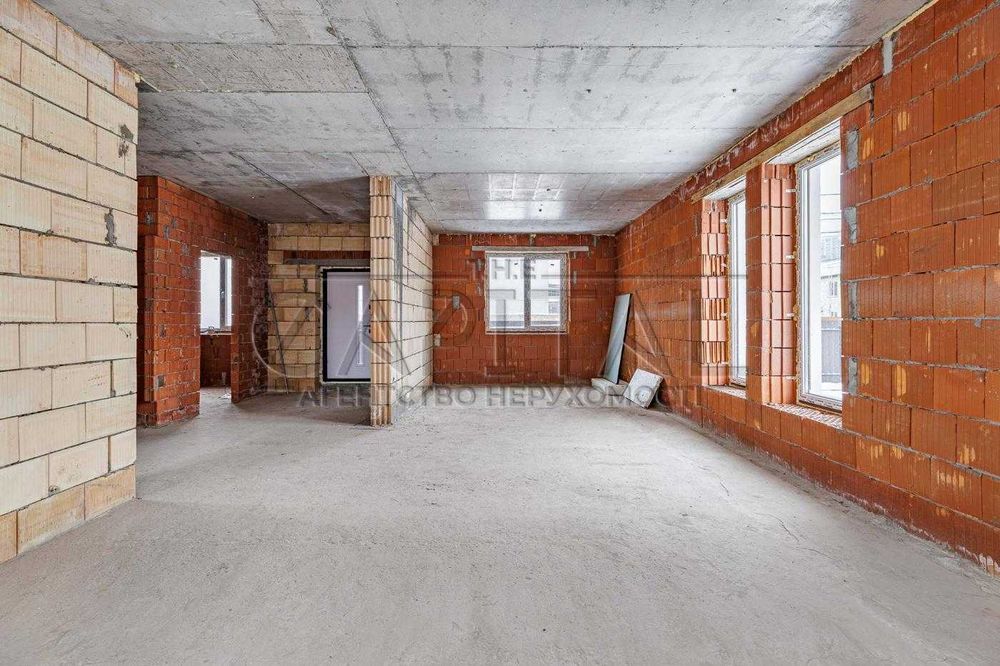 Продаж будинку з укриттям, Гатне, Фастівський район