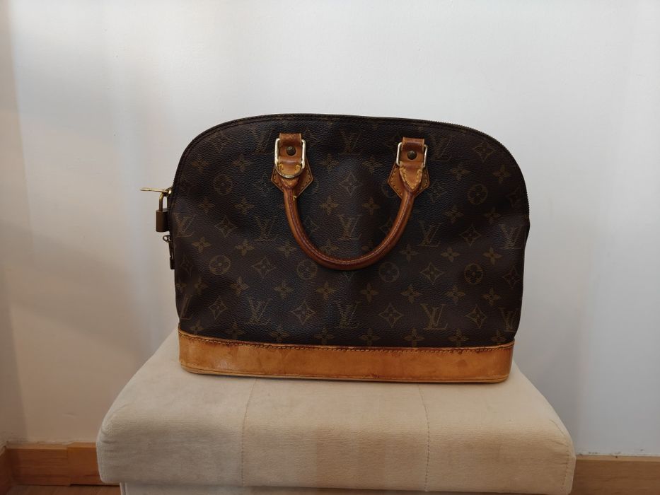 Mala Alma Louis Vuitton
