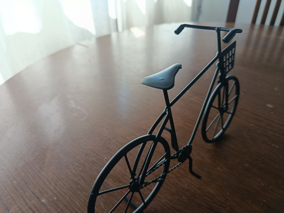 Peça decorativa bicicleta