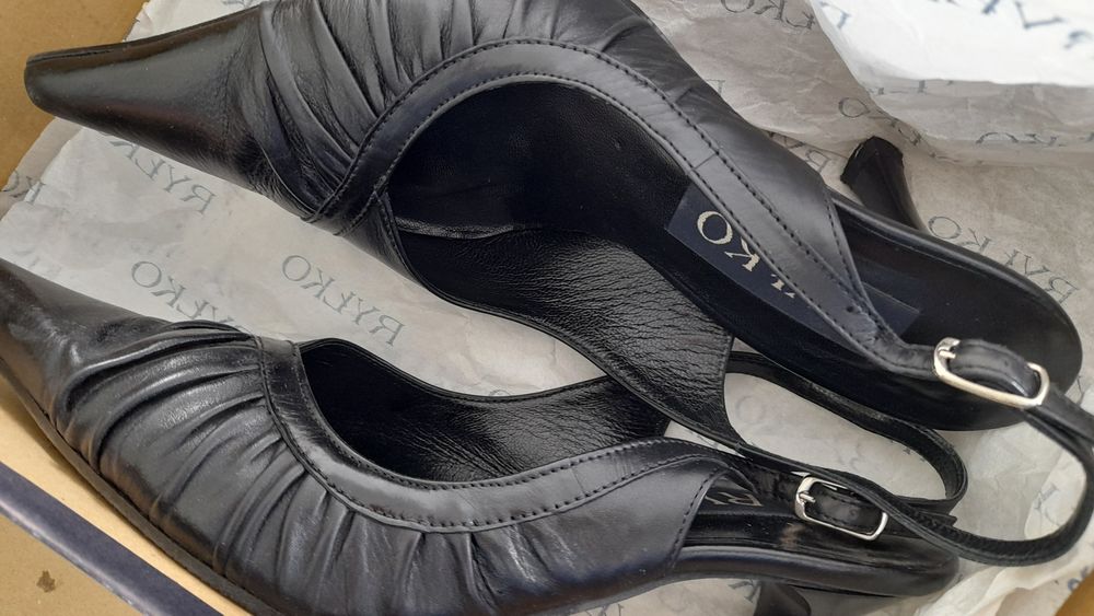 Ryłko czułenka półbuty 35.5