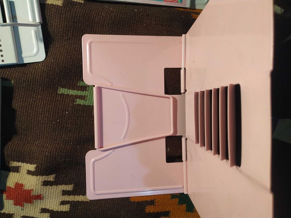 підставки для книг + дирокол