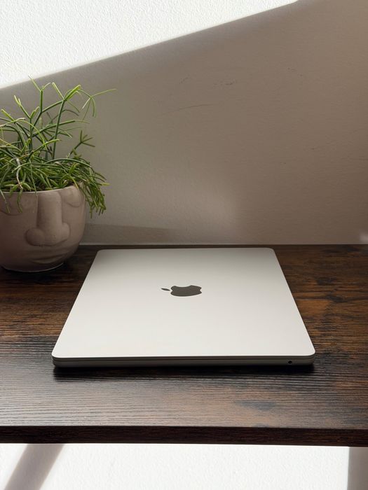 NOWY MacBook Air 15” M4  | 24 GB RAM |  512GB SSD | Apple Care+