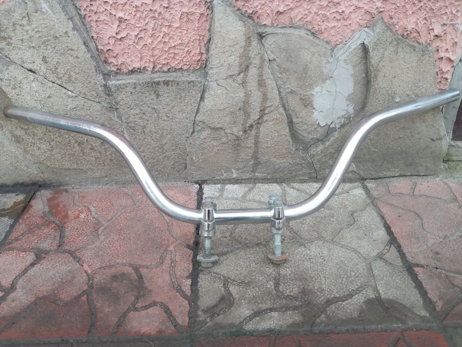 Кермо   з кріпленням  мотоц. ІЖ  -нікель відмінний стан