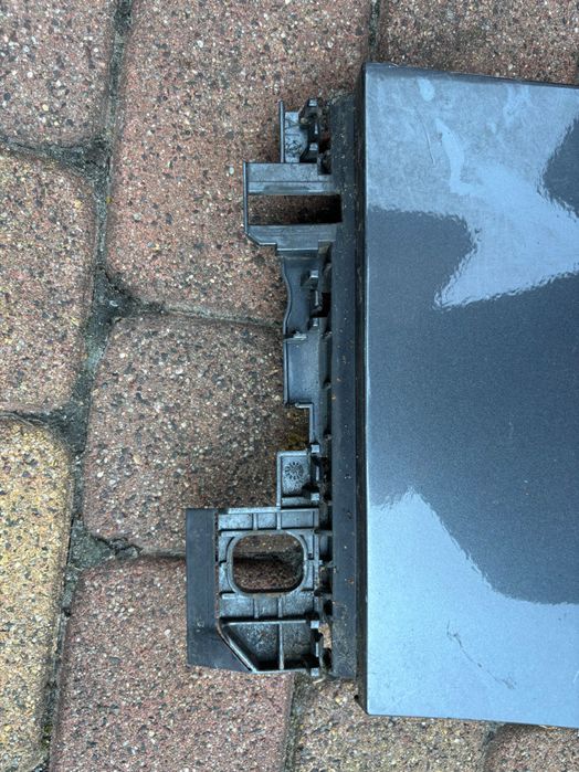 Błotnik prawy przód BMW e92 oryginał.