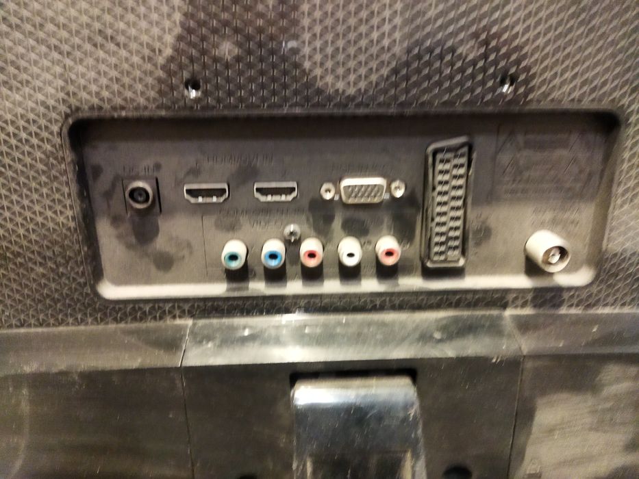 Telewizor / monitor LG M2752D-PZ z pilotem