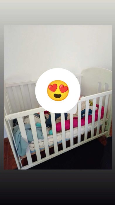 Vendo berço com colchão incluído