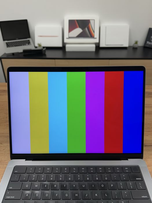 Уцінена - Матриця в зборі з кришкою - A2442 MacBook Pro 14” M1PRO