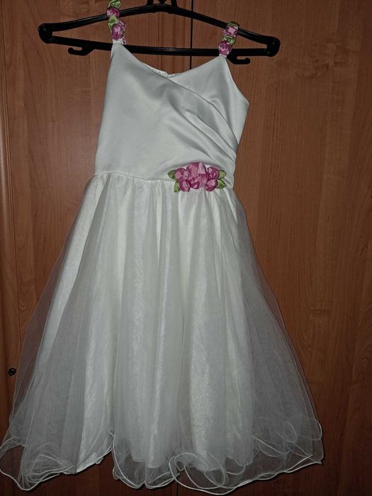 Сукня для дівчинки