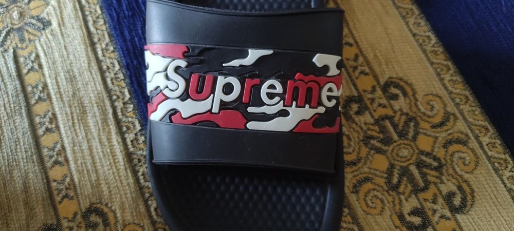 Supreme klapki kroksy crocs lato plaża wakacje czarne
