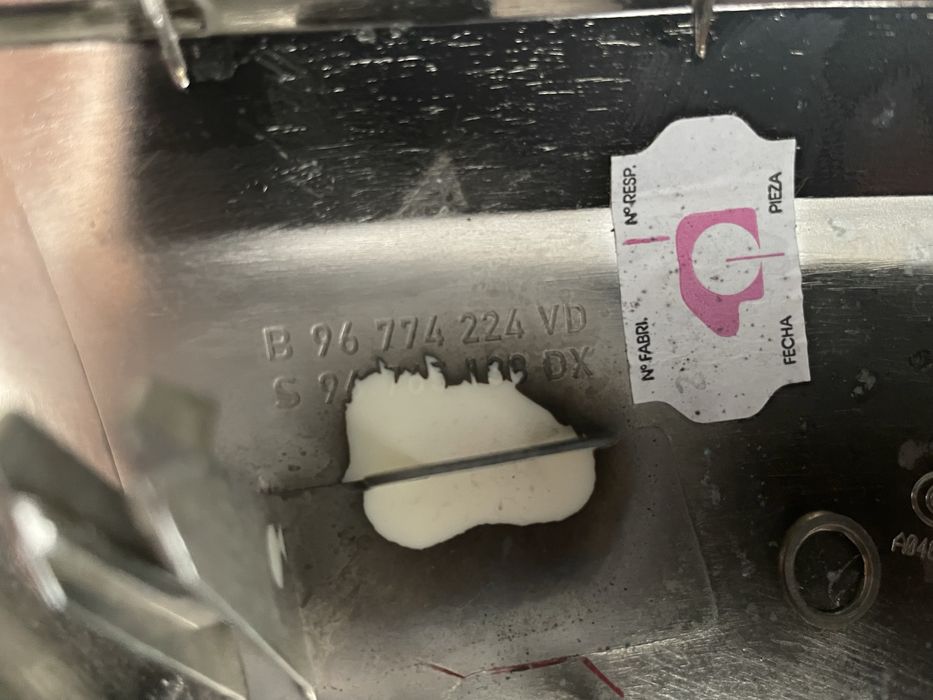 Capa Retrovisor Espelhado Peugeot 208