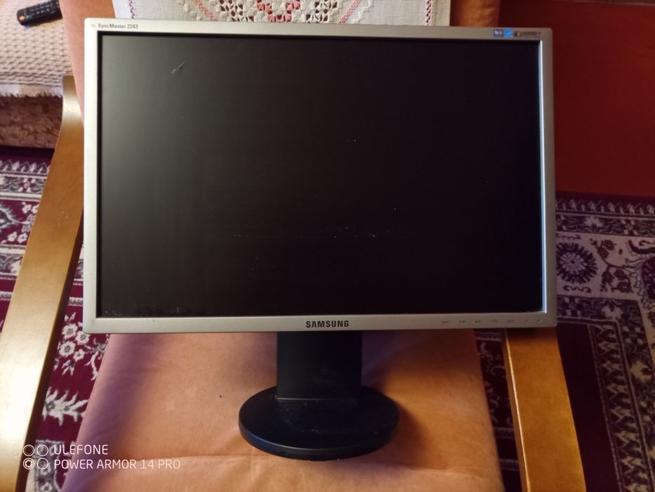 Продажа мониторов (офисная техника)