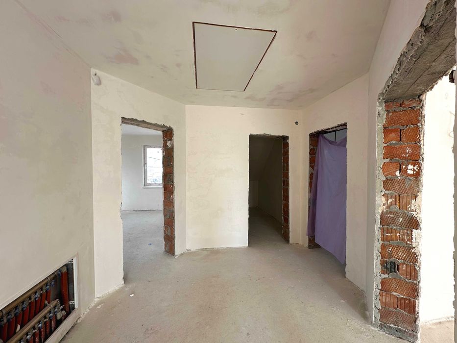 Продаж новозбудованого будинку