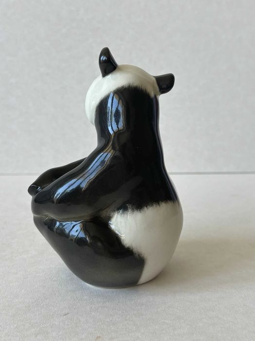 Łomonosow Figurka  niedźwiadka pandy.