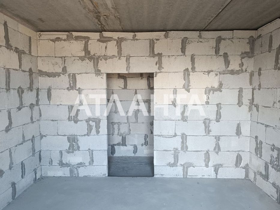 2-кімнатна  на 4- му поверсі, в ЖК Сусіди, здано!