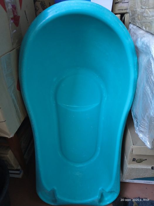 Дитяча ванночка в чудовому стані