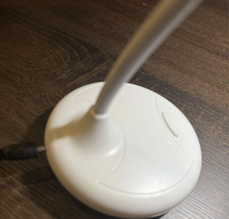 Lampka biurkowa 48tknd