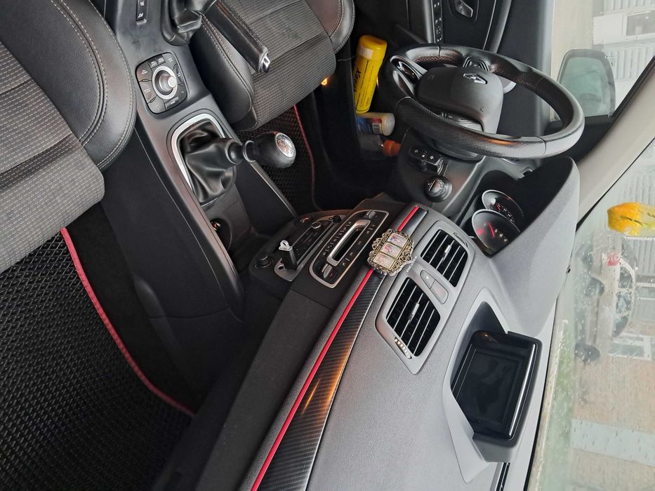 Авто/легкові автомобілі Renault Megan 3