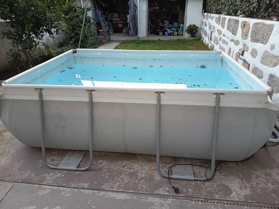Tenho uma 1 piscina