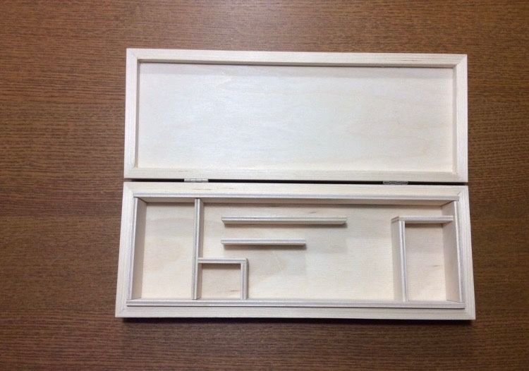 Plastusiowy piórnik