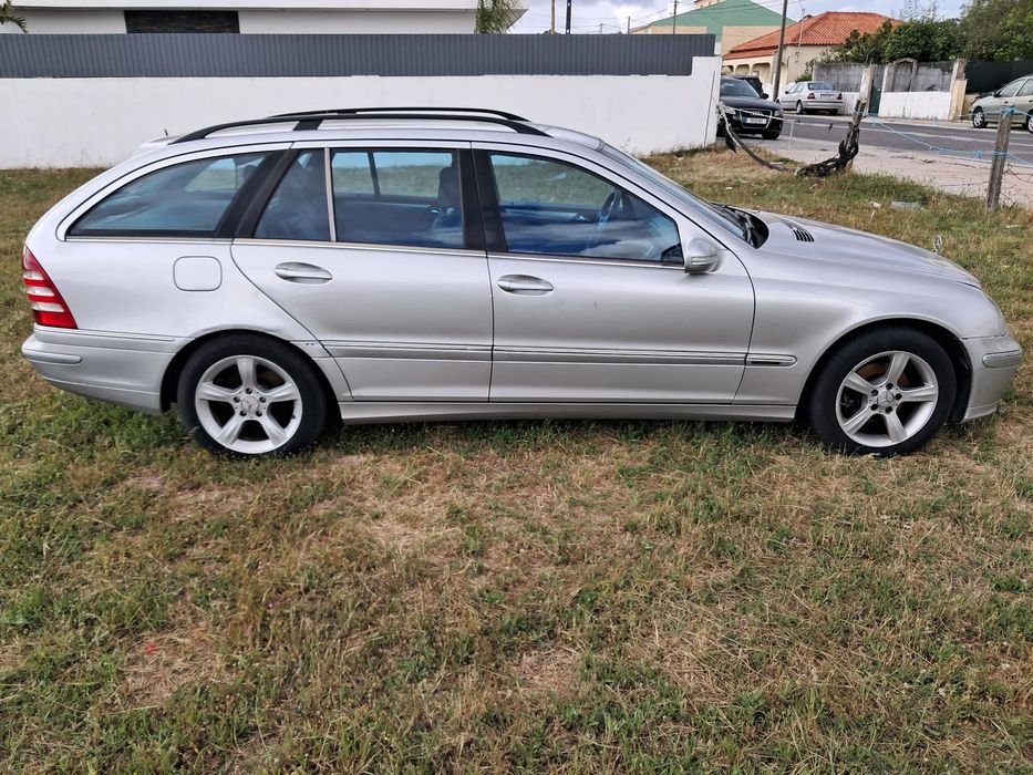 Mercedes-Benz C 200 foto 4