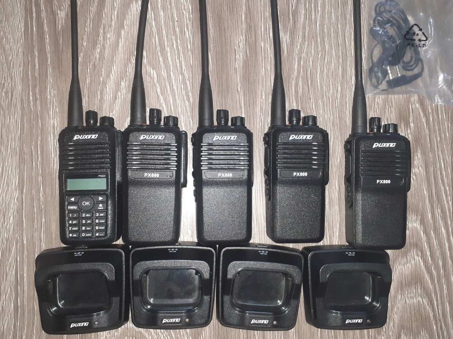 Професійна портативна аналогово-цифрова радіостанція Puxing PX-800 UHF