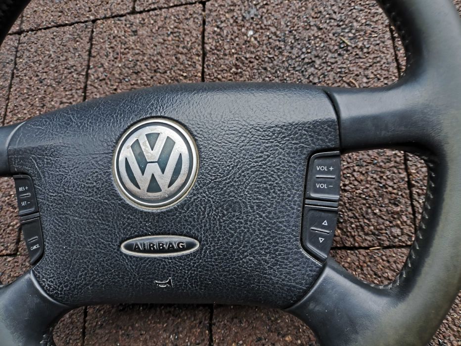 Kierownica Skóra Multifunkcja VW Golf 4 Bora Passat B5 Sharan