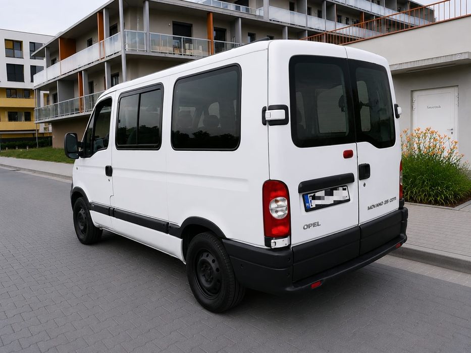 Opel Movano Renault Master 9 osobowy 2.5 CDTI 120 6 biegów klimatyzacja