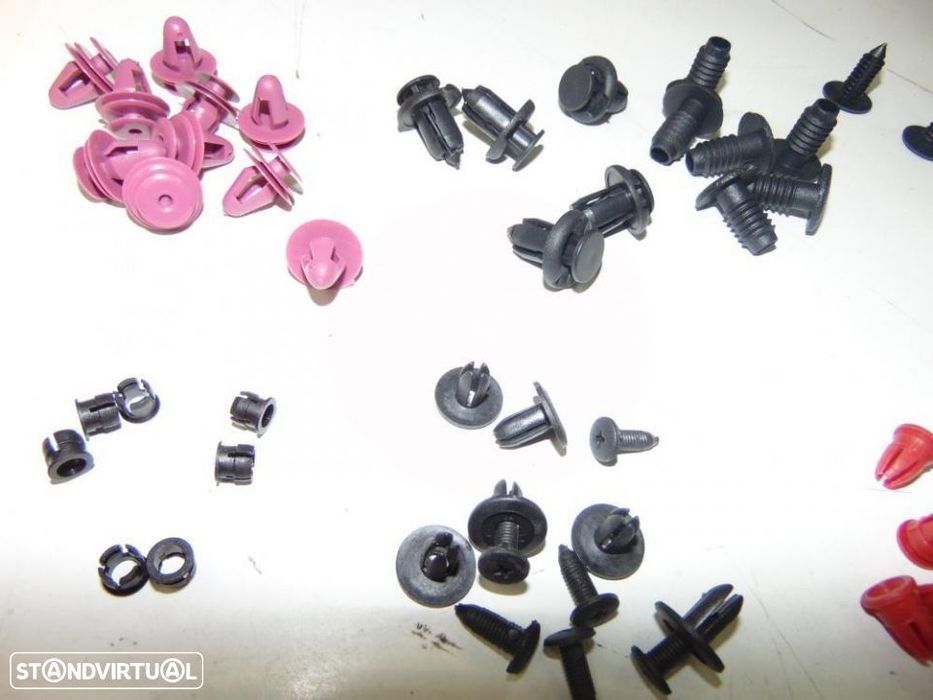 Molas de fixação para automóveis