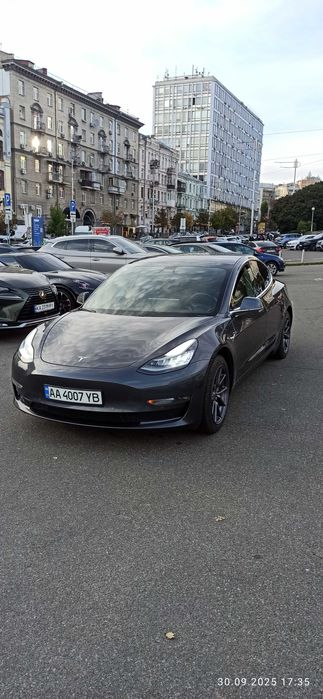 Продам Теслу модель 3, 2019р.