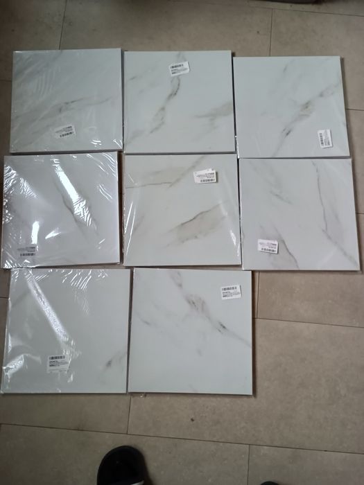 Płytki samoprzylepne marmur