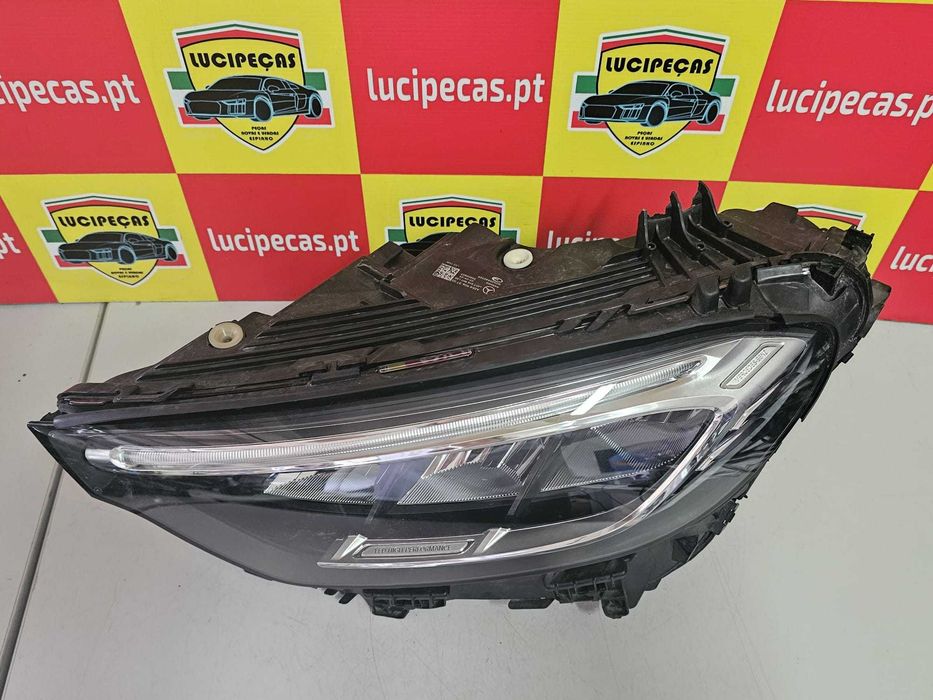 Otica Esquerda Mercedes-Benz GLC (X254) | 139704