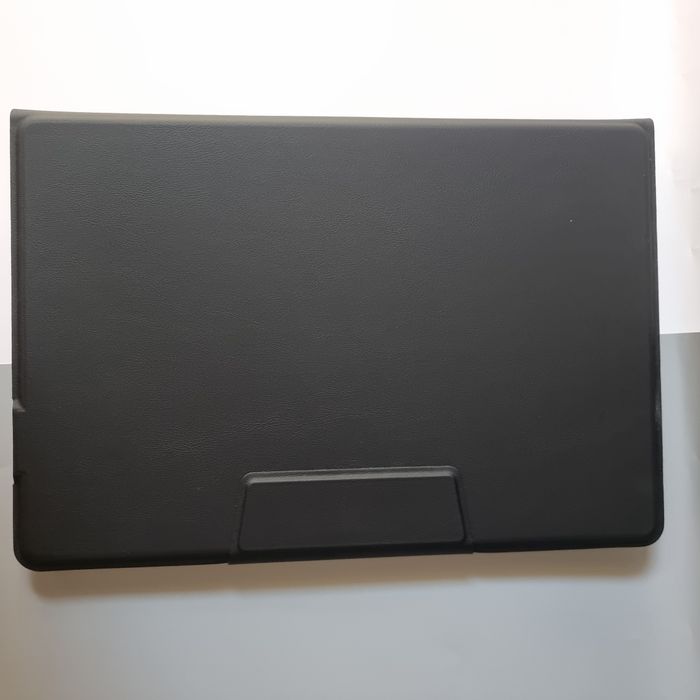 Etui z odłączaną klawiaturą Bluetooth i touchpadem do Samsung Galaxy Tab S10 FE+ 13,1" z wyświetlaczem LCD