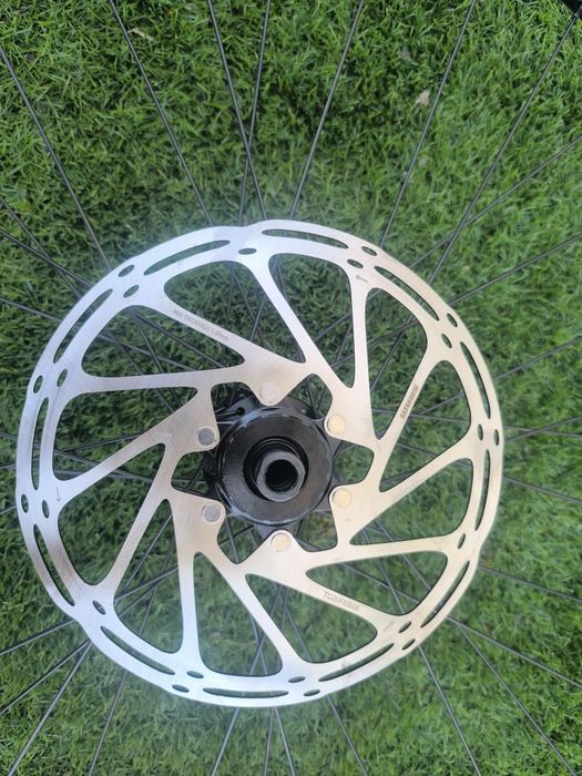 Conjunto rodas 29 alumínio Rodi + discos sram +cubos Shimano ebike